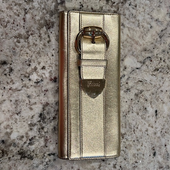Vintage Gucci Gold Clutch With Buckle - Picture 2 of 8